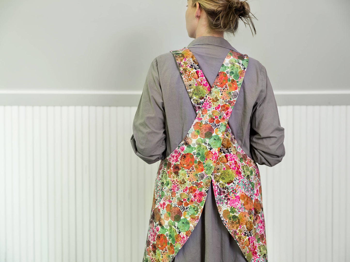 Apron - Pinafore Style - Moss