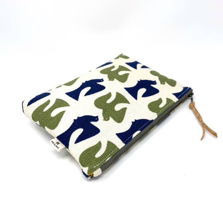 Pouch - Organic Slim Zip - Olive and Navy on the Fly