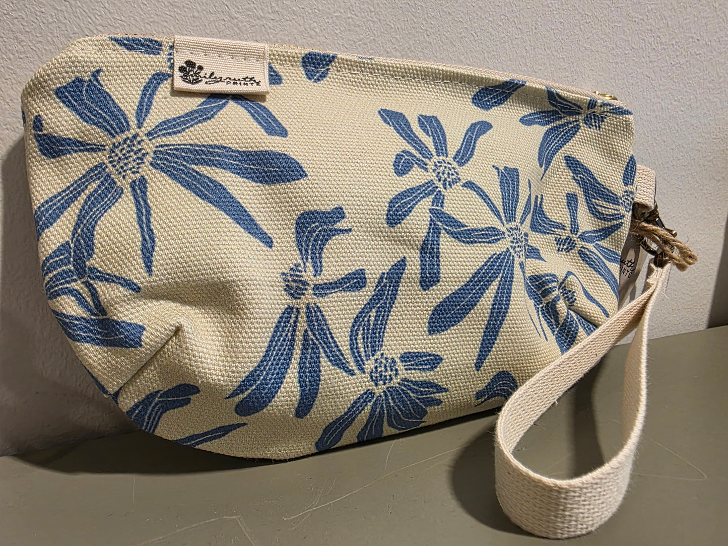 Clip-on Pouch - Canvas - Neutral Scatter