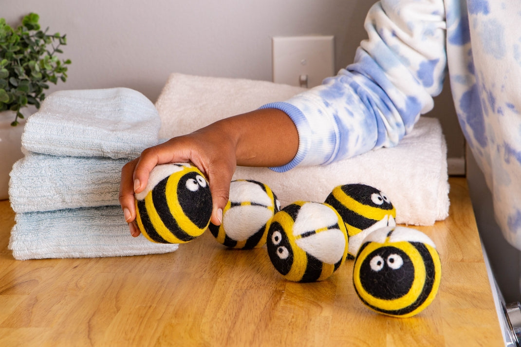 Eco-Laundry - Wool Dryer Ball - Busy Bee