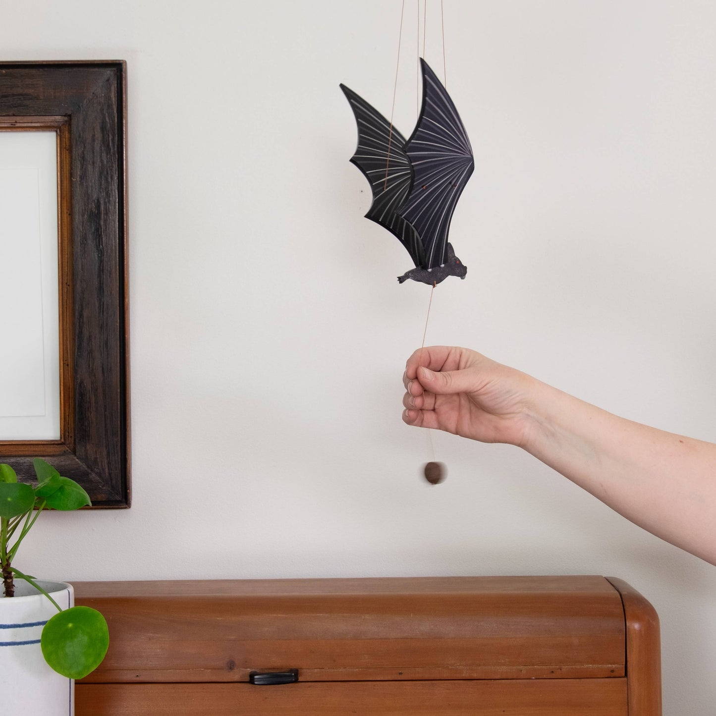 Flying Mobile - Bat