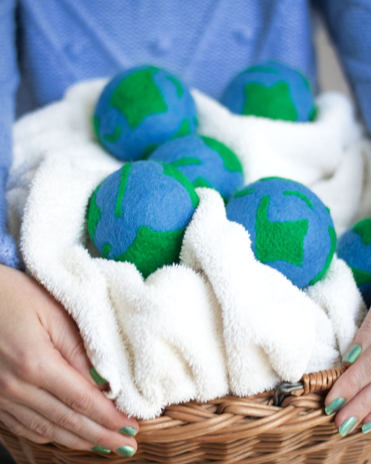 Eco-Laundry - Wool Dryer Ball - Mama Earth