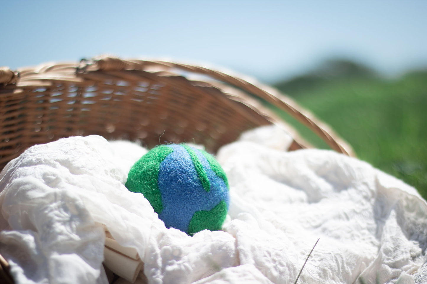 Eco-Laundry - Wool Dryer Ball - Mama Earth