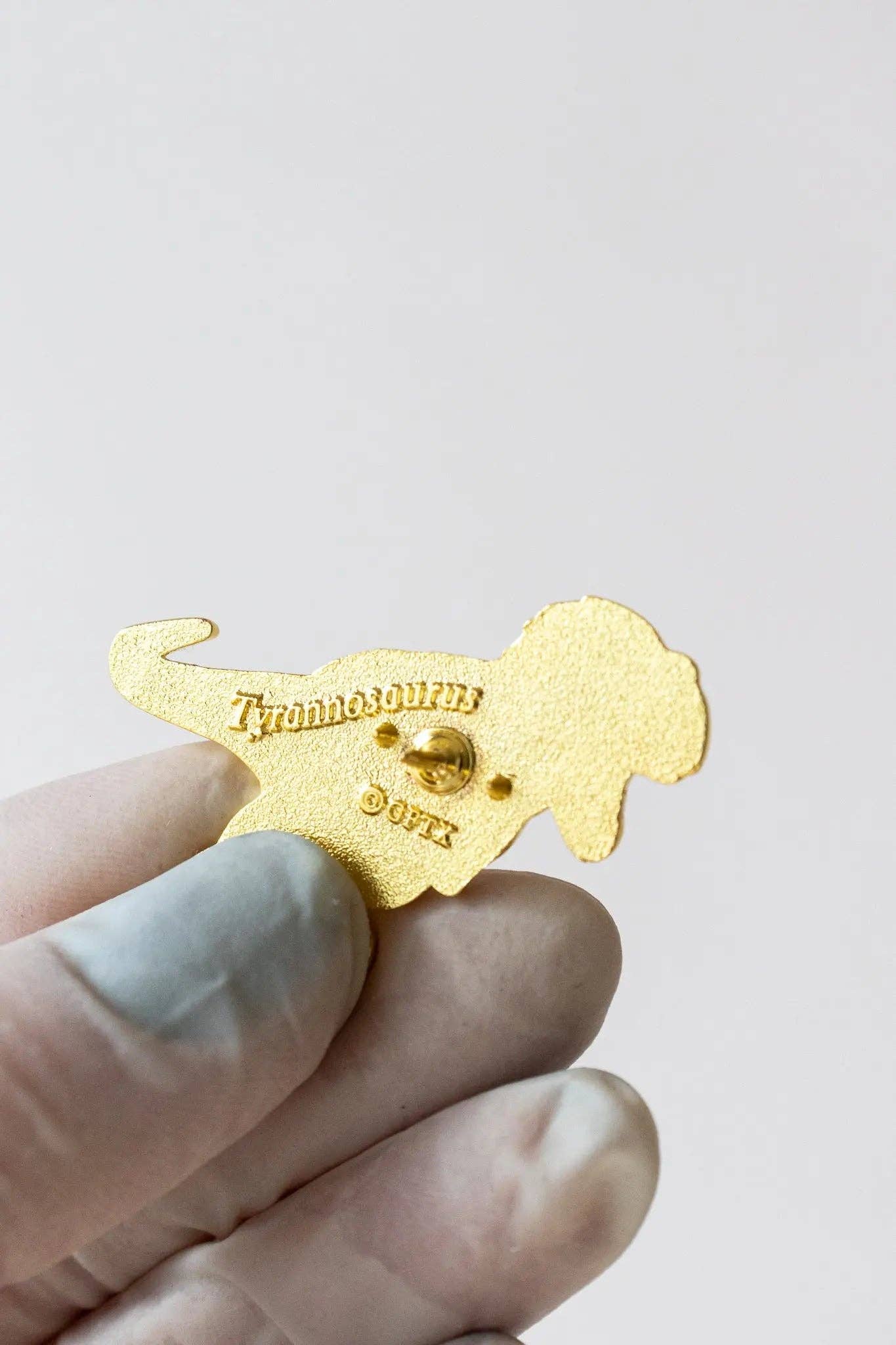Pin - Tyrannosaurus Rex (Feathered) Enamel Pin