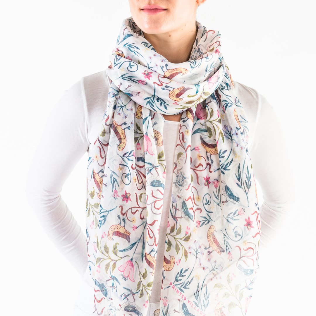 Scarf - Courtyard Birds (Polyester 33" x 72")