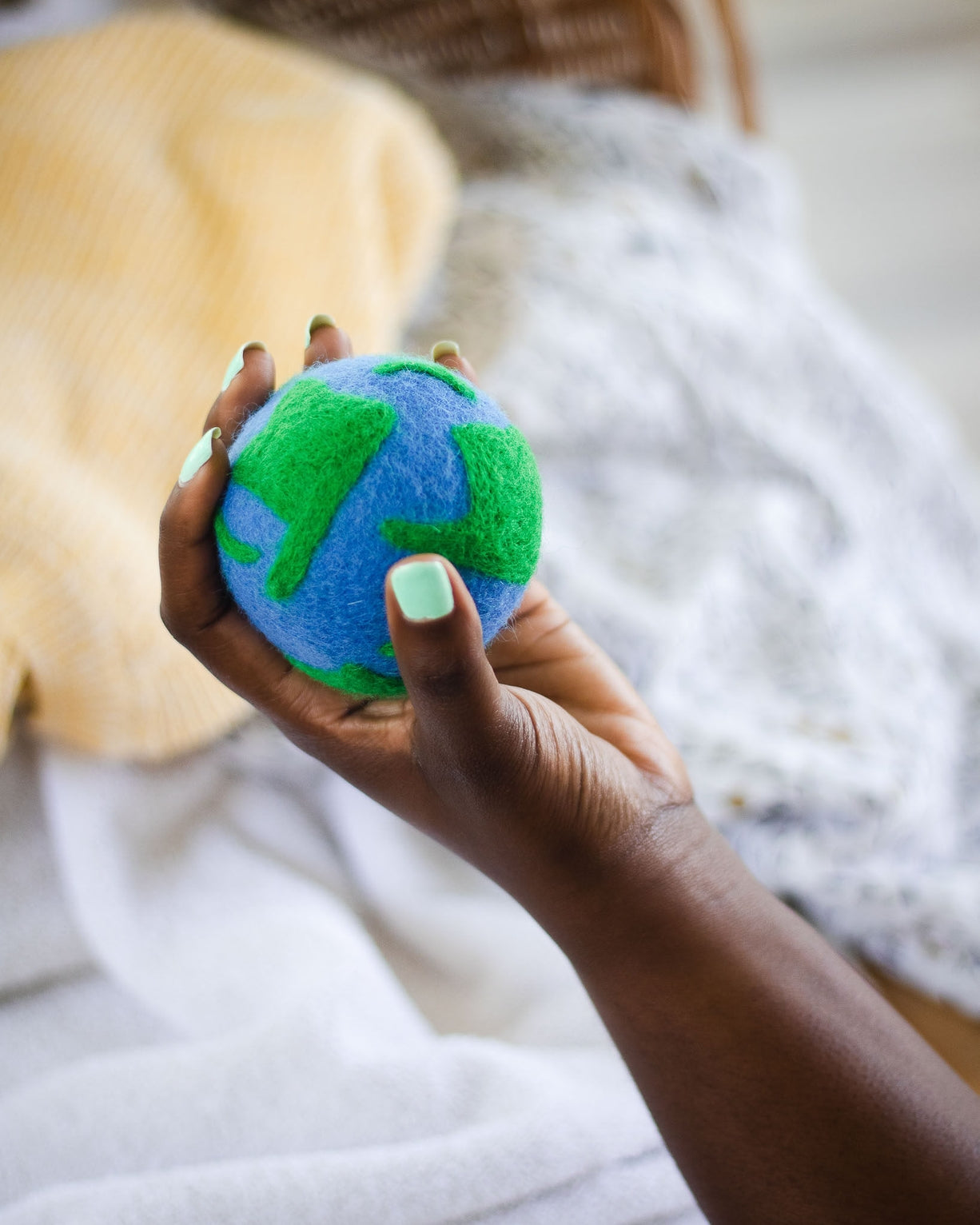 Eco-Laundry - Wool Dryer Ball - Mama Earth