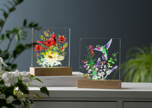 Decor - LED Light Up Cardinal with Flowers Tabletop Display