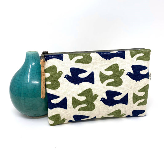 Pouch - Organic Slim Zip - Olive and Navy on the Fly